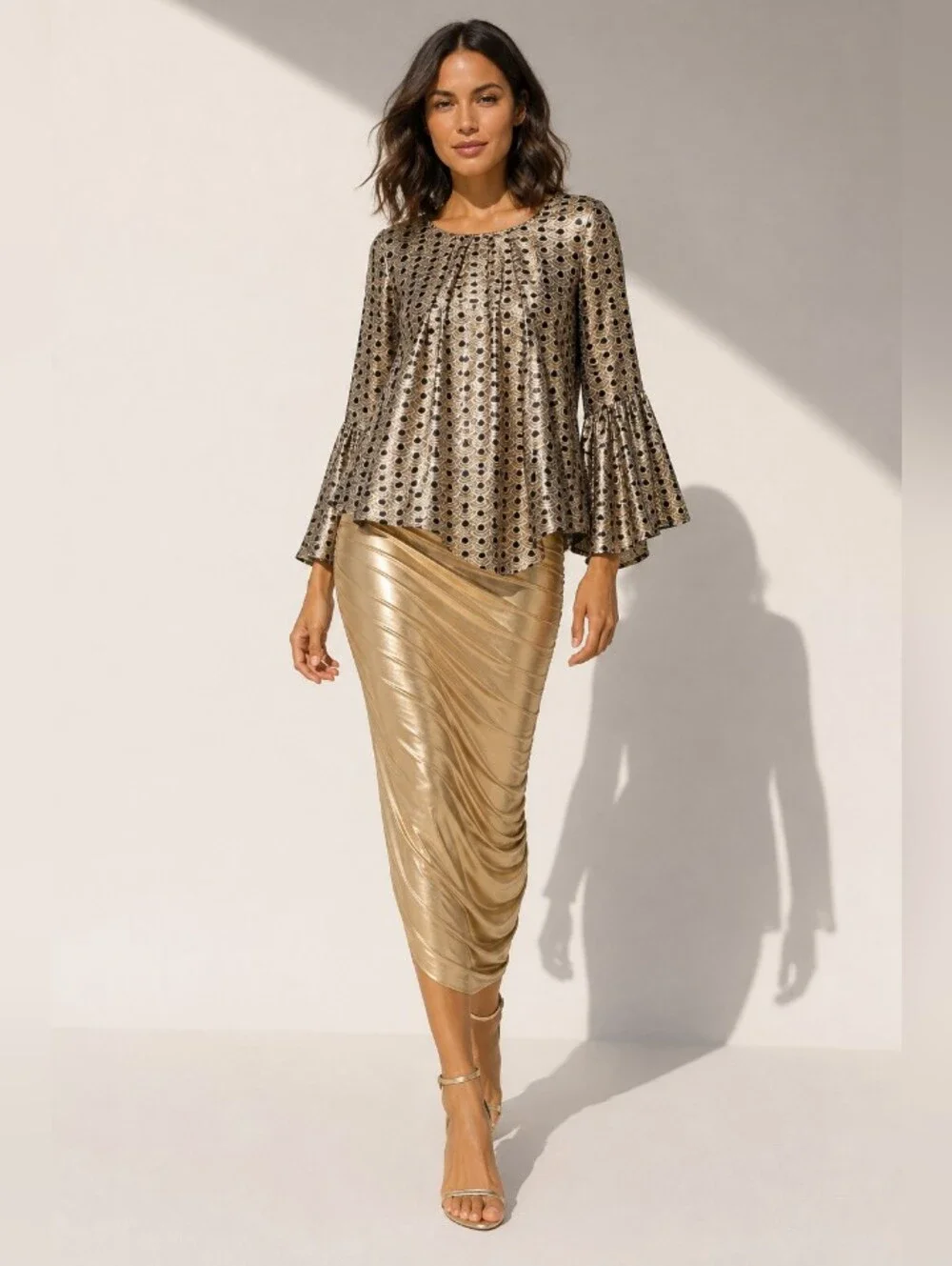 Michael Kors Scallop Design Black & Gold Metallic Bell SLEEVES Boho Tunic-Size M